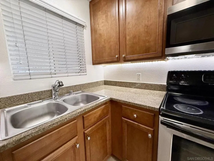 1756 Essex Street #305 photo 14