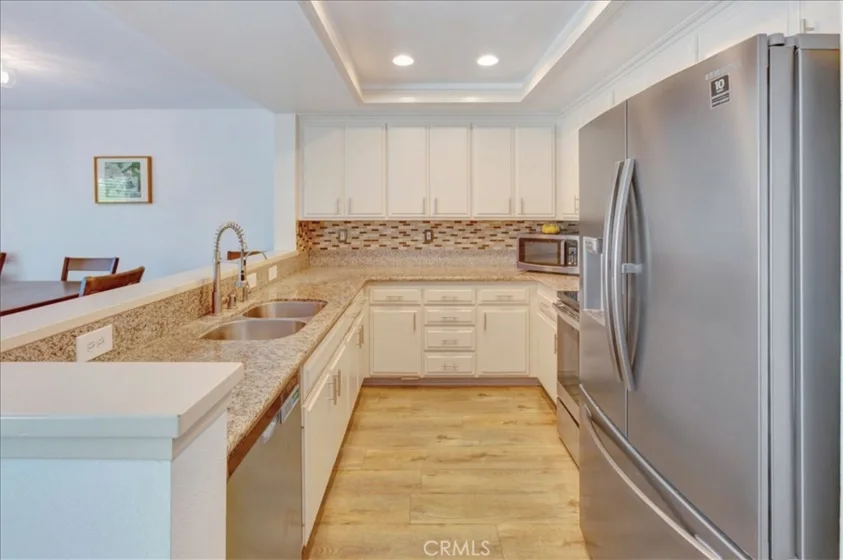 1364 N Schooner Lane #76 photo 9