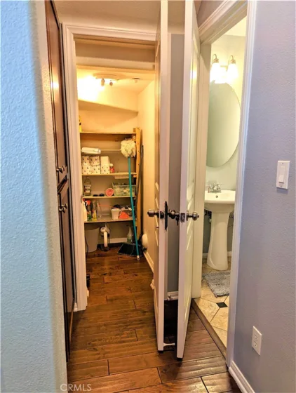 4300 Newton Avenue #94 photo 37