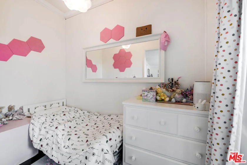 631 Wilcox Avenue #3F photo 12