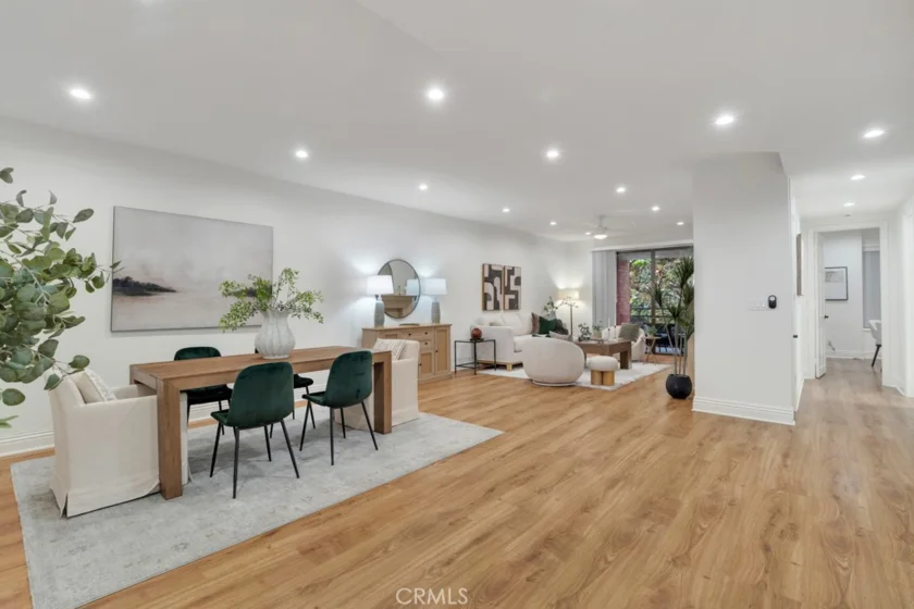 4792 Park Encino Lane #102 photo 3