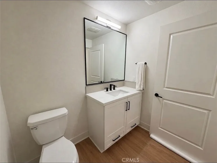 414 Main St Unit 210 photo 29