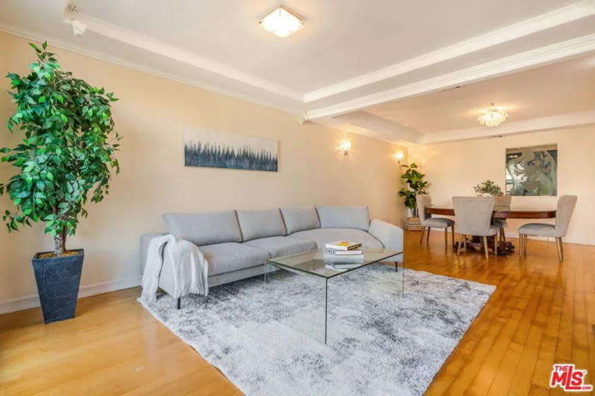 1645 Malcolm Avenue #302 photo 8