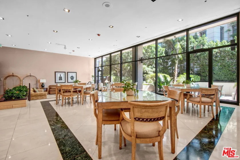 10790 Wilshire Boulevard #404 photo 30