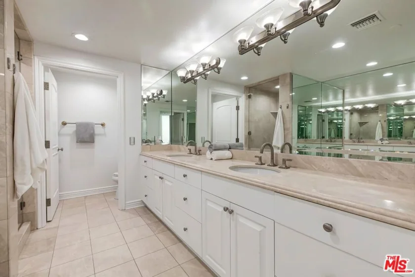 430 N Oakhurst Drive #202 photo 16
