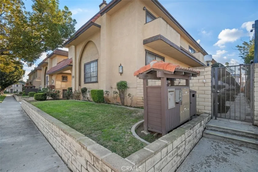213 La France Avenue #I photo 1