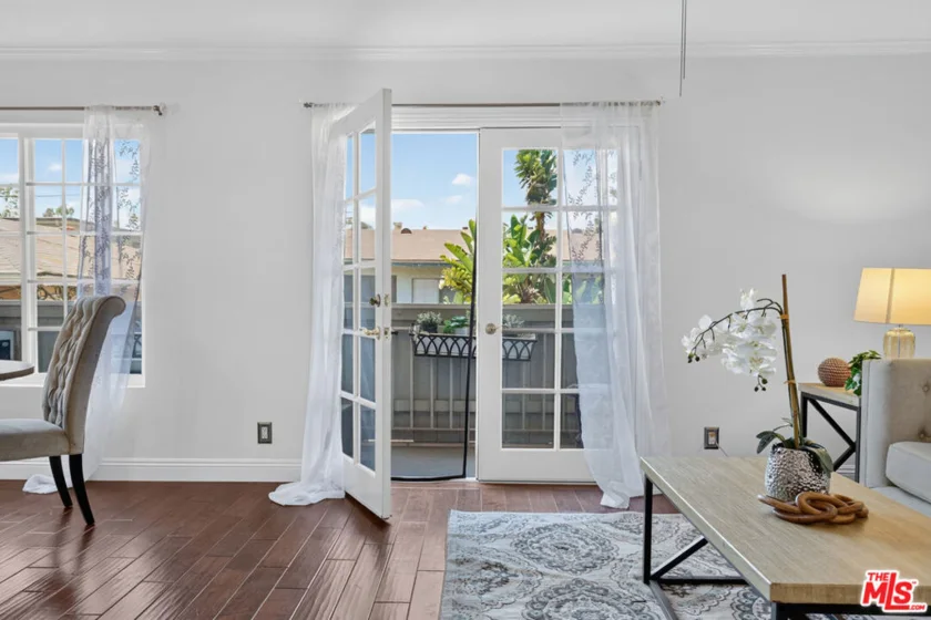 944 11th Street #9 photo 8