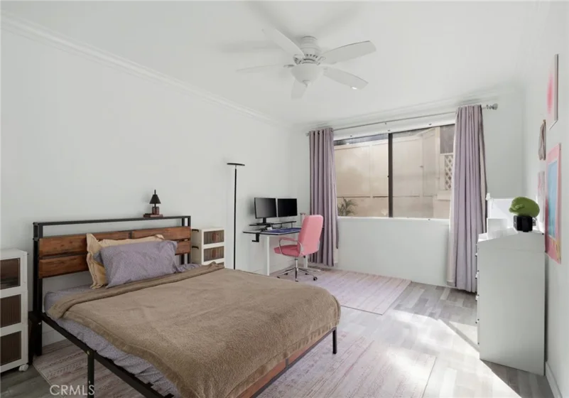 1277 S S Beverly Glen Blvd #107 photo 23