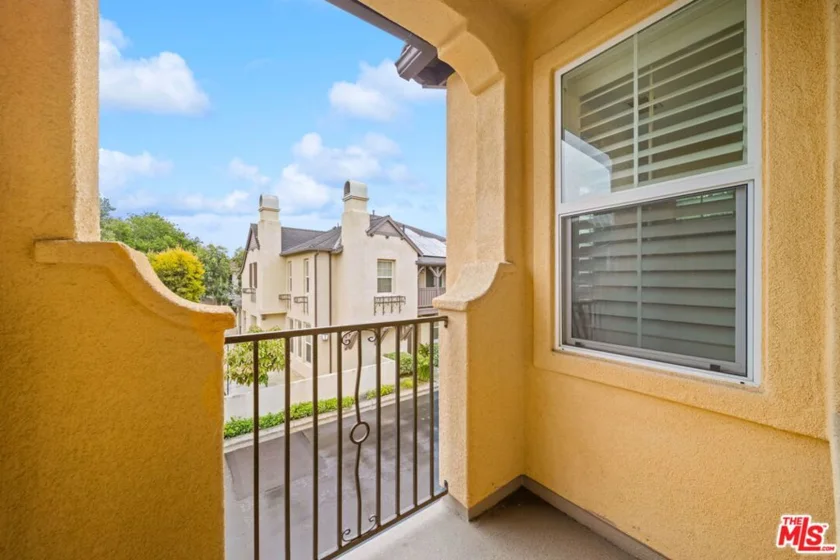 10 Aryshire Lane photo 18