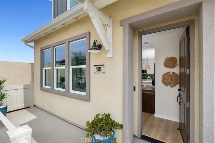 5787 Santa Barbara Avenue photo 7