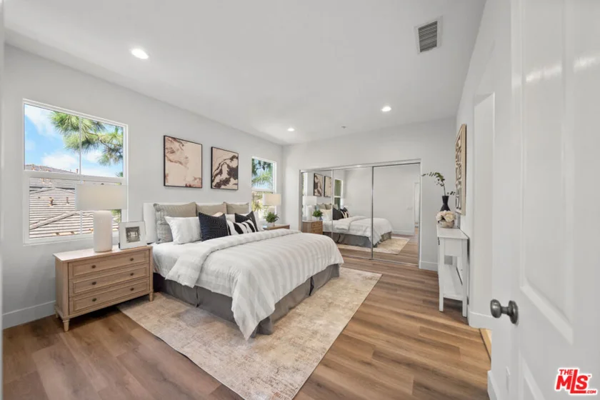 270 Lockford photo 15