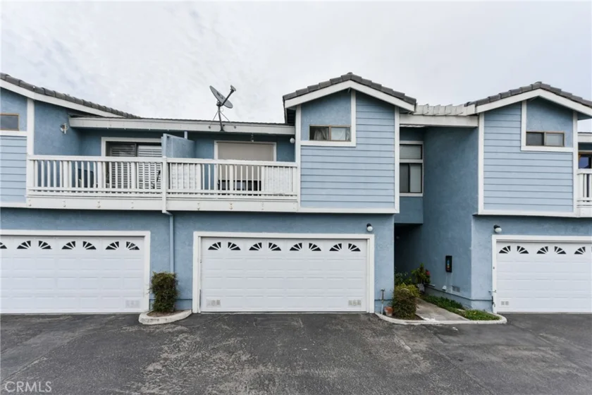 7654 Cerritos Avenue #12 photo 1