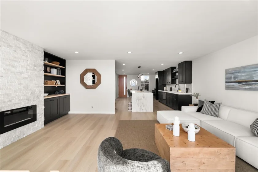 16435 Harbour Lane #13 photo 6