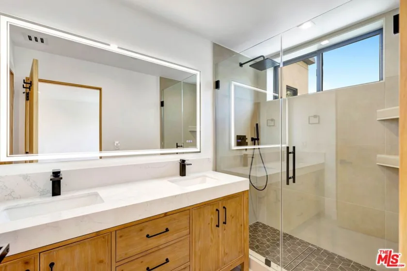 4329 Radford Avenue #2 photo 18