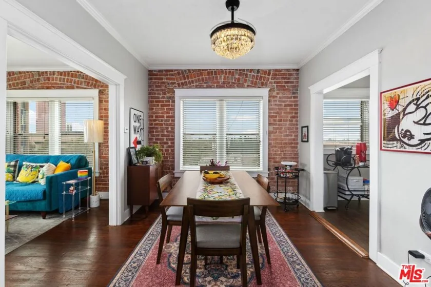 325 W 3rd Street #502 photo 12