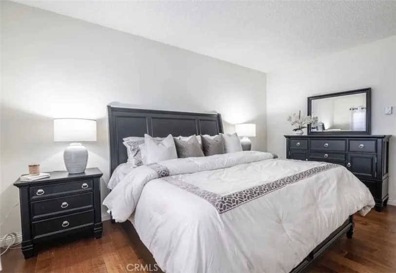 11820 Mayfield #317 photo 9