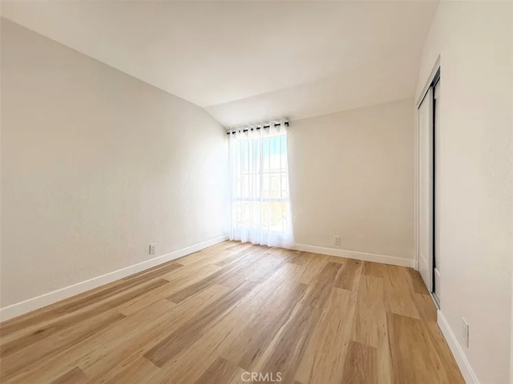 2720 W Segerstrom #D photo 21