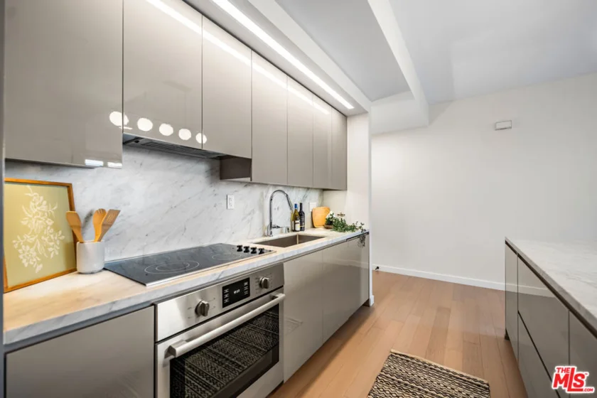 1050 S Grand Avenue #1303 photo 7