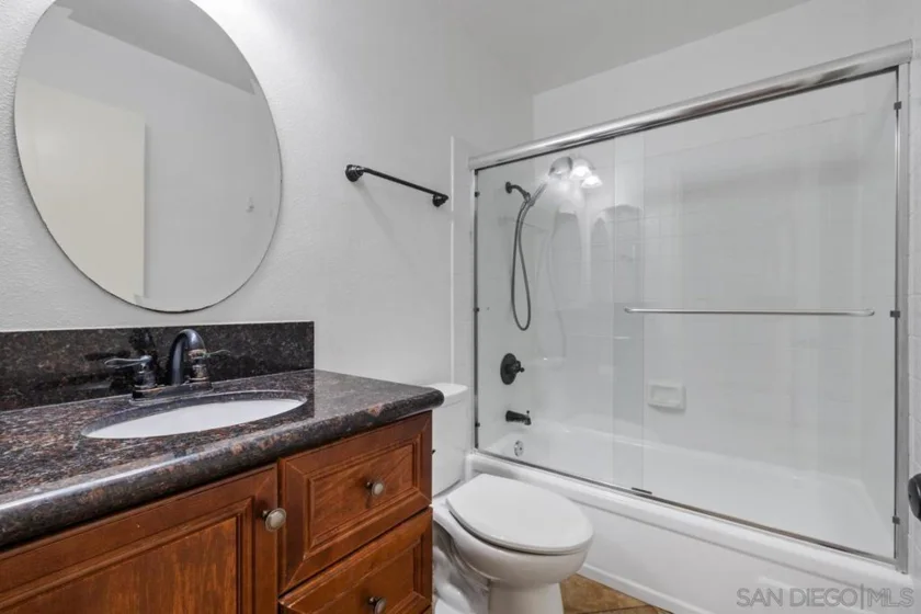 3525 Lebon #209 photo 12