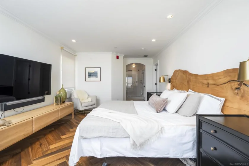 848 Prospect Street #Suite C photo 23