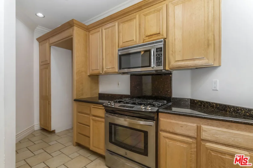 10364 Almayo Avenue #103 photo 23