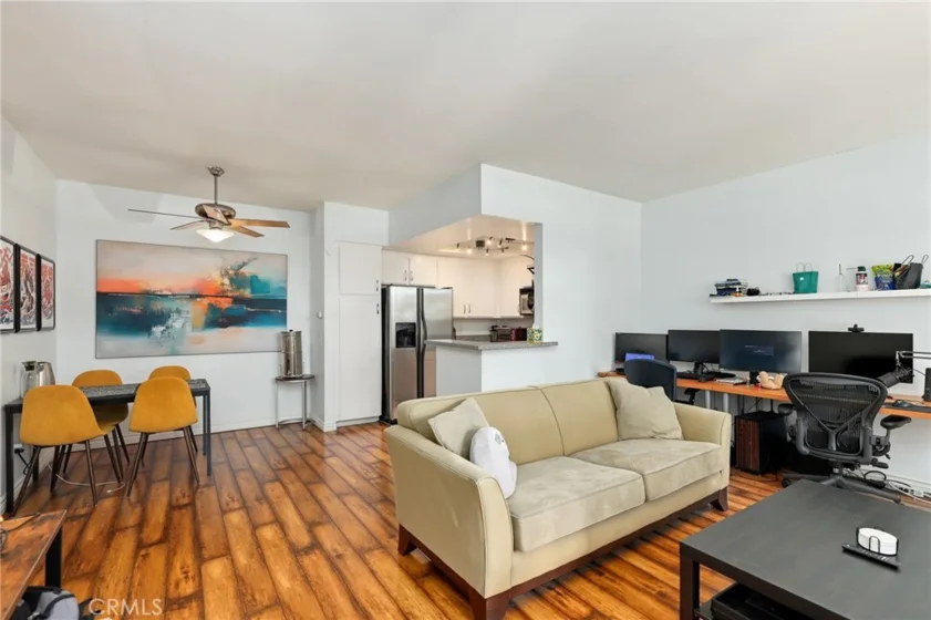 73 Alberti Aisle photo 4