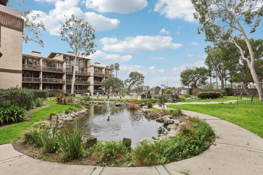 7126 Marina Pacifica Drive photo 31