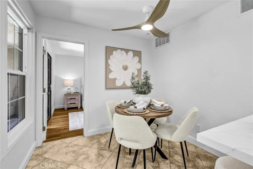 1042 Calle Del Cerro #203 photo 3