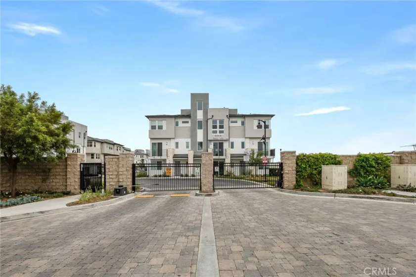 1338 S Urbana photo 14