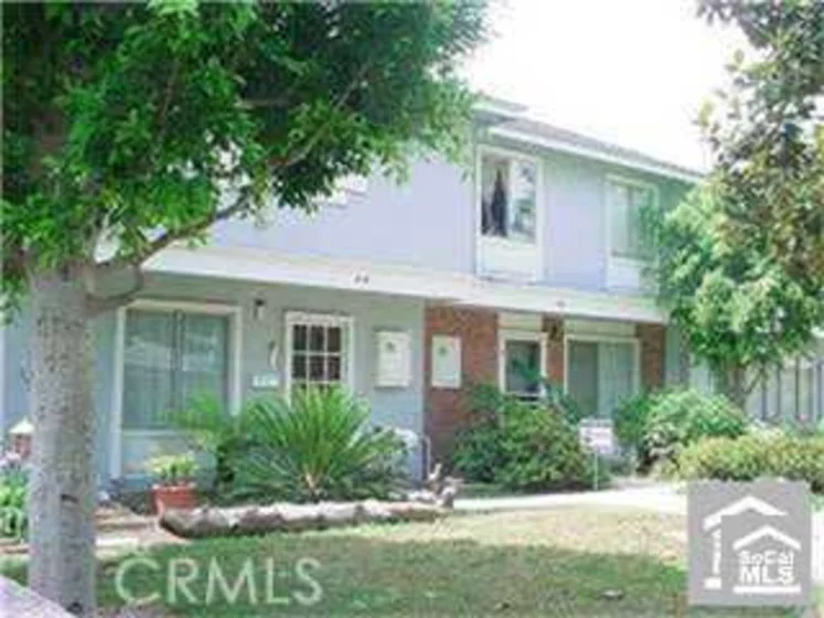 106 Brookline Lane photo 1
