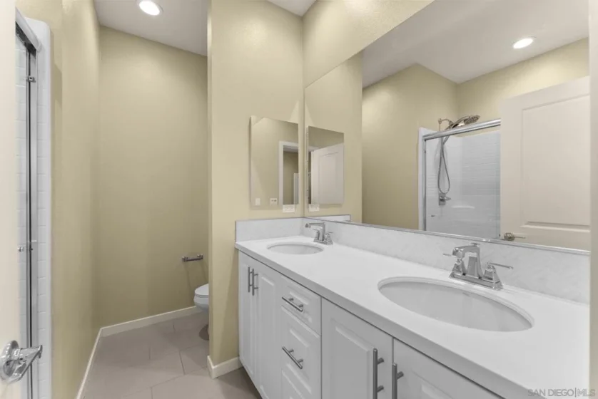 2564 S Escondido Boulevard #512 photo 25