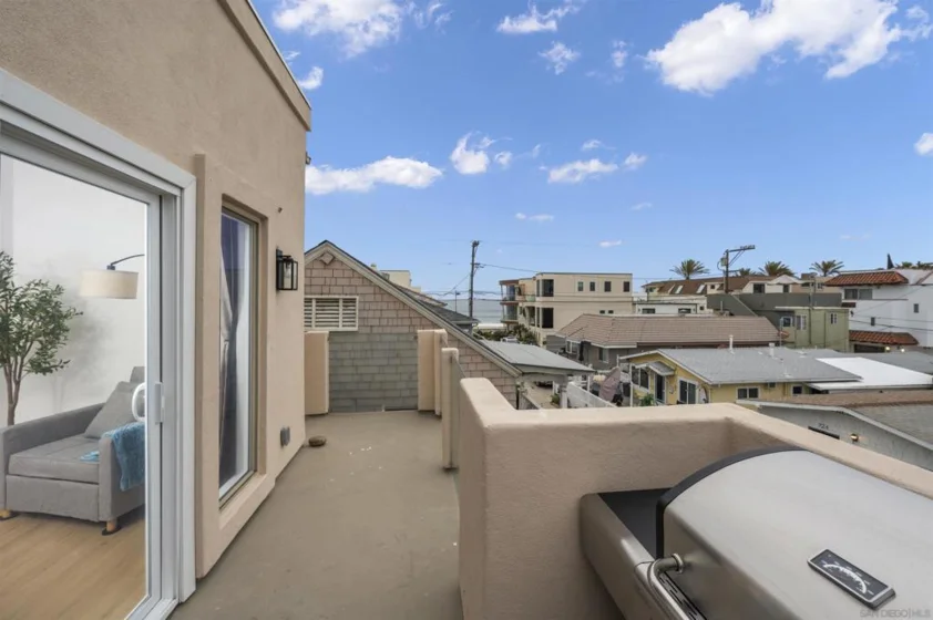 727 Ostend photo 23