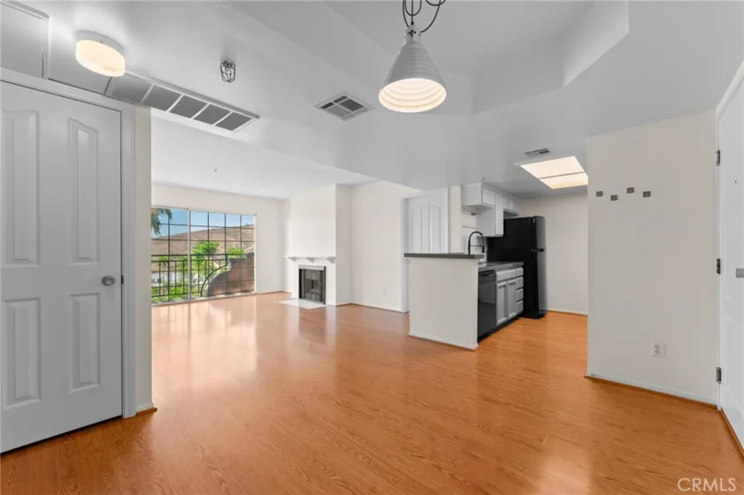 4760 Templeton Street #3306 photo 23
