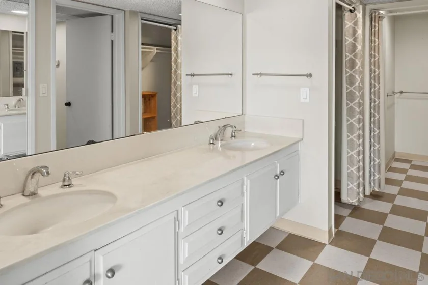 4900 Rosehedge Drive #304 photo 18