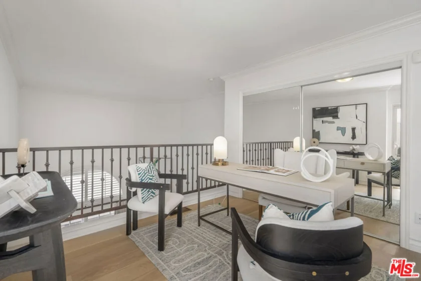 11723 Mayfield Avenue #4 photo 16