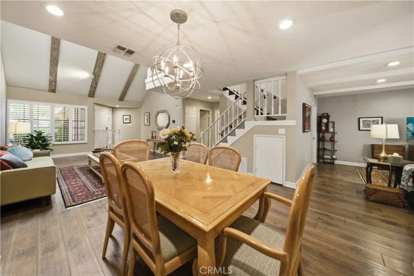 5930 Tampa #204 photo 6