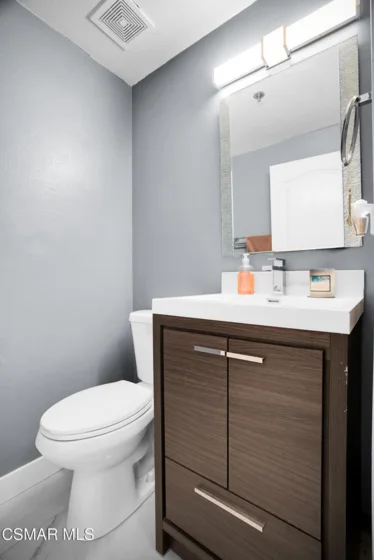 4348 Mammoth Avenue #203 photo 29