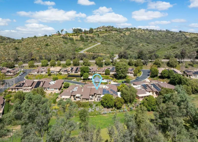 8647 Circle R Valley photo 40