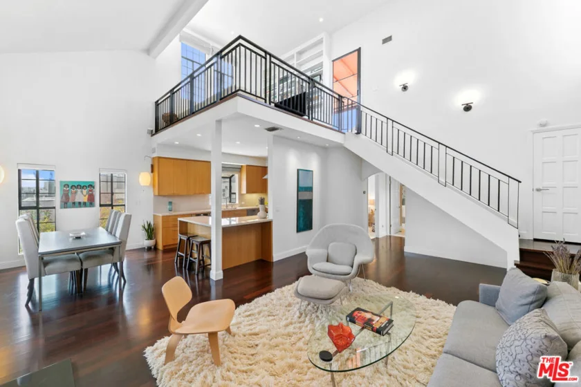 412 Arnaz Drive #12 photo 1