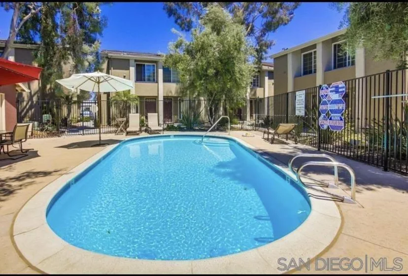 10216 Maya Linda Road #7 photo 1