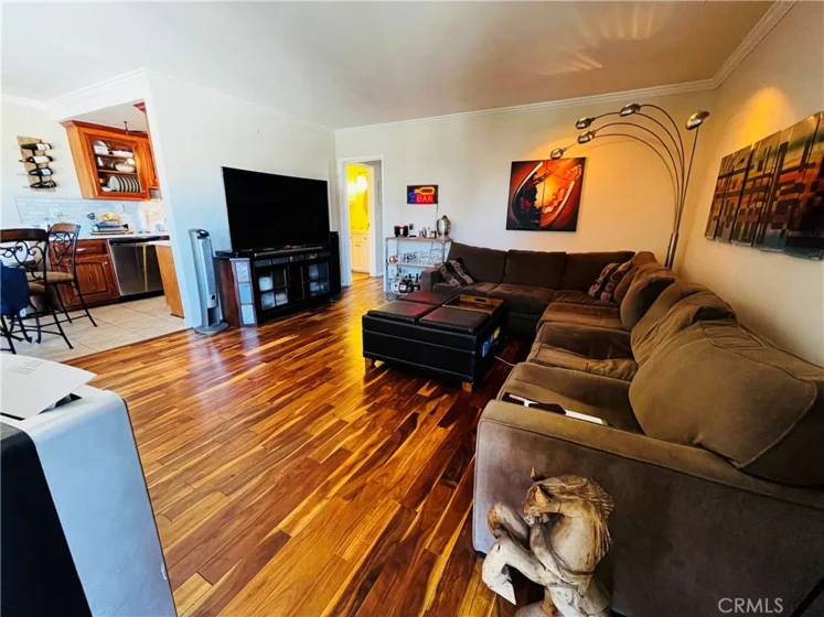 230 Linden Avenue #504 photo 3