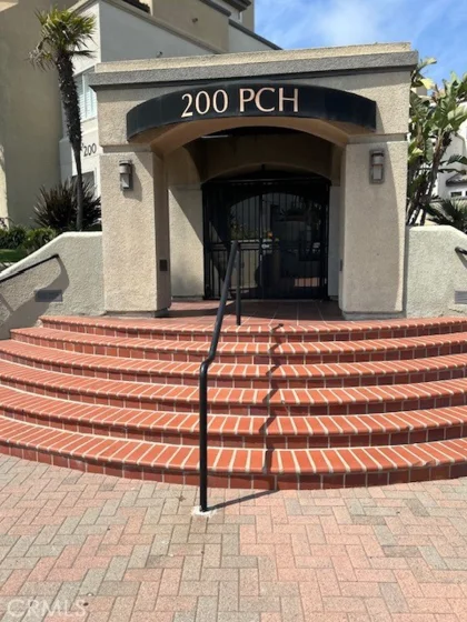 200 Pacific Coast Hwy #110 photo 23