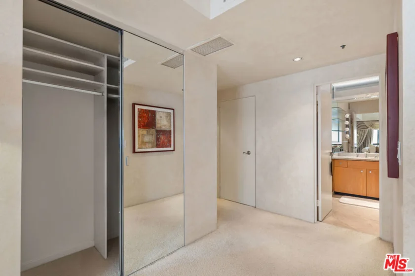 10790 Wilshire Boulevard #1001 photo 17