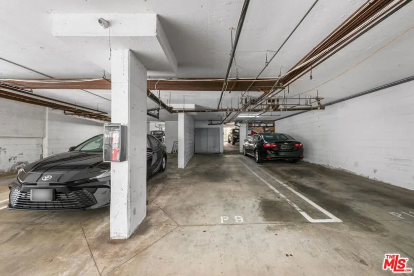 12001 Goshen Avenue #303 photo 16