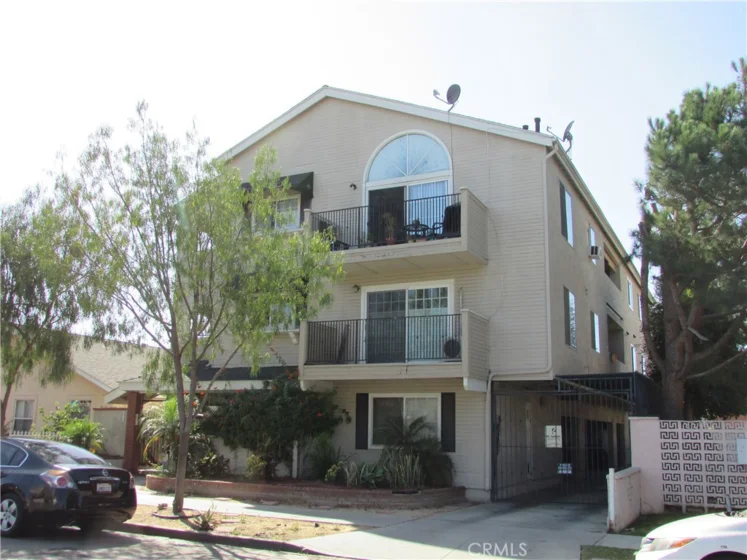 1123 Junipero Avenue #6 photo 1