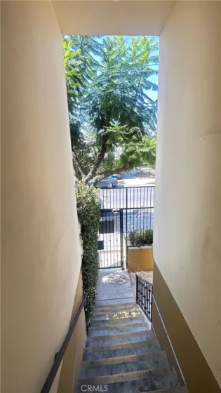 6938 Laurel Canyon #108 photo 15