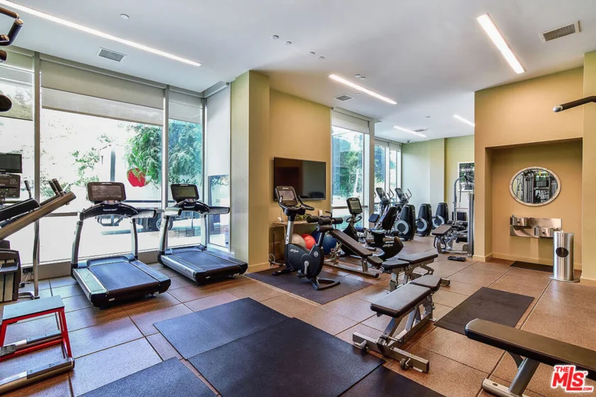 1705 Ocean Avenue #502 photo 28