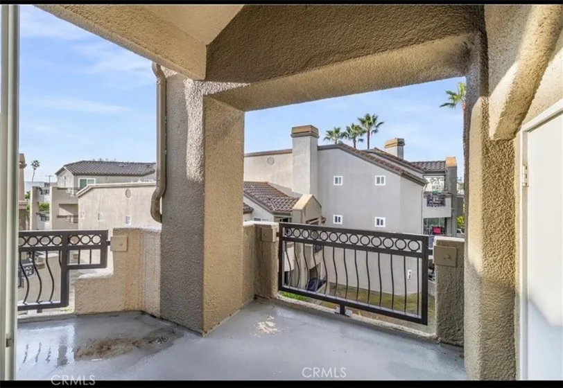 430 Lake Street photo 5