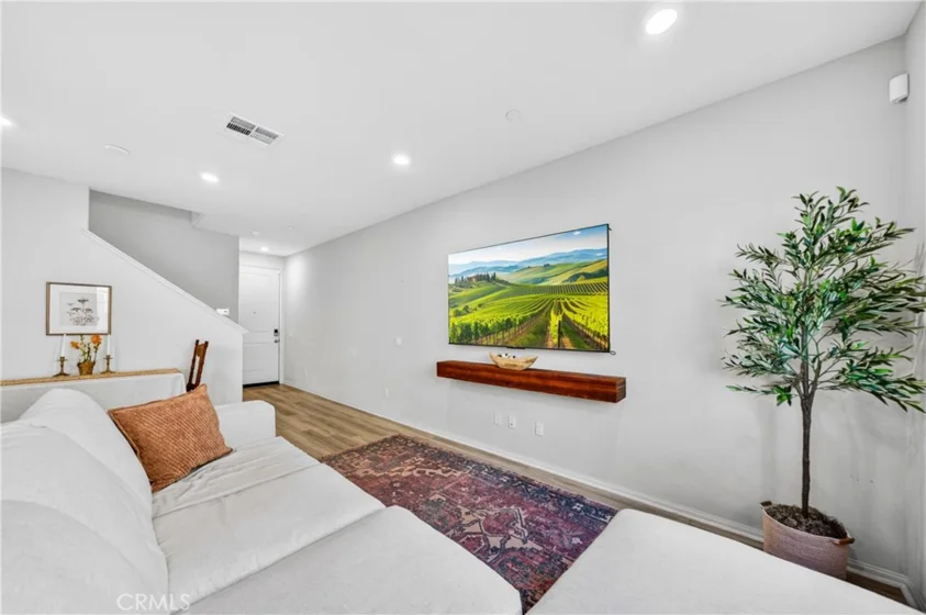 40500 Birchfield Drive photo 6