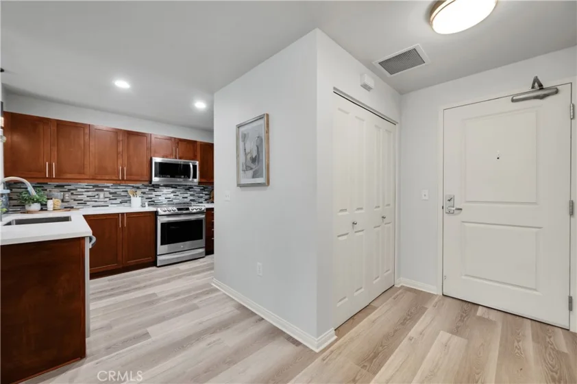 206 Park Boulevard #501 photo 16